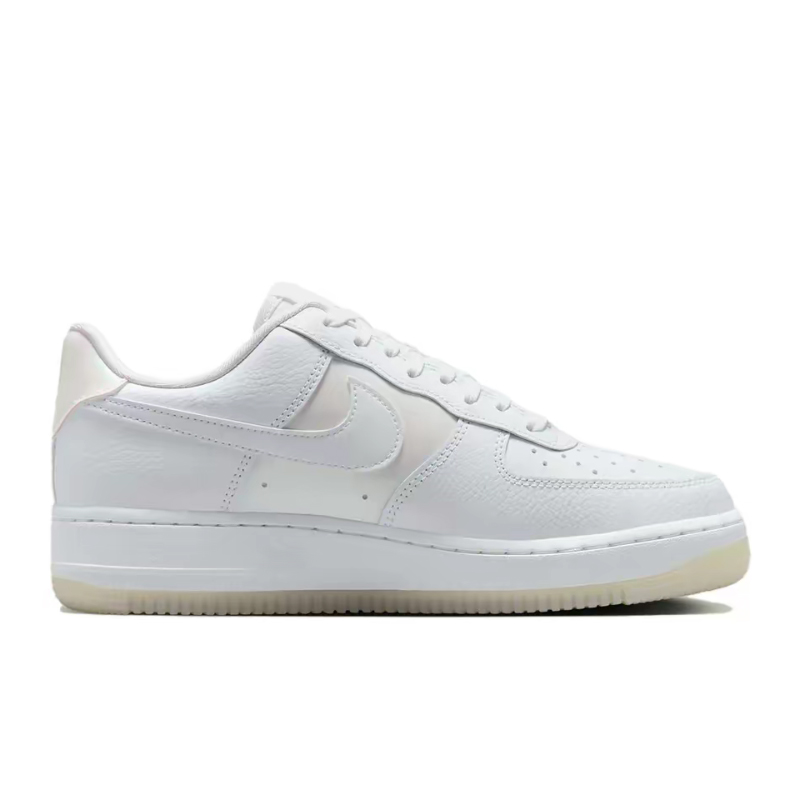 ナイキ エア フォース 1 ロー ミニマリスト、スタイリッシ - Nike Shoes Air Force 1 のレビューと価格